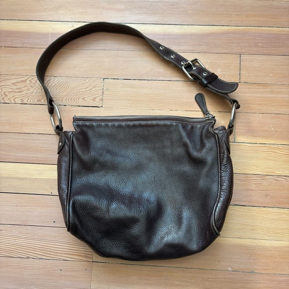 Roots Handbags - Roots Brown Leather Shoulder Bag